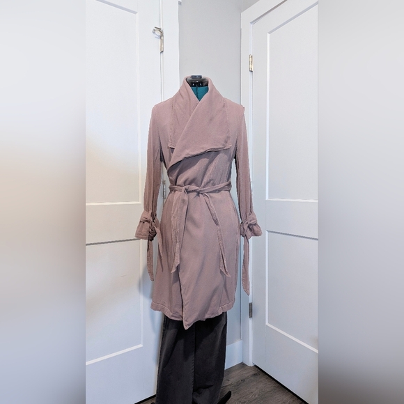 Thread & Supply Womens Jacket Medium Wrap Coat Belted Pink Mauve 100% Cotton - Picture 2 of 8